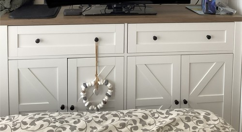 Sideboard/Buffet/Cabinet